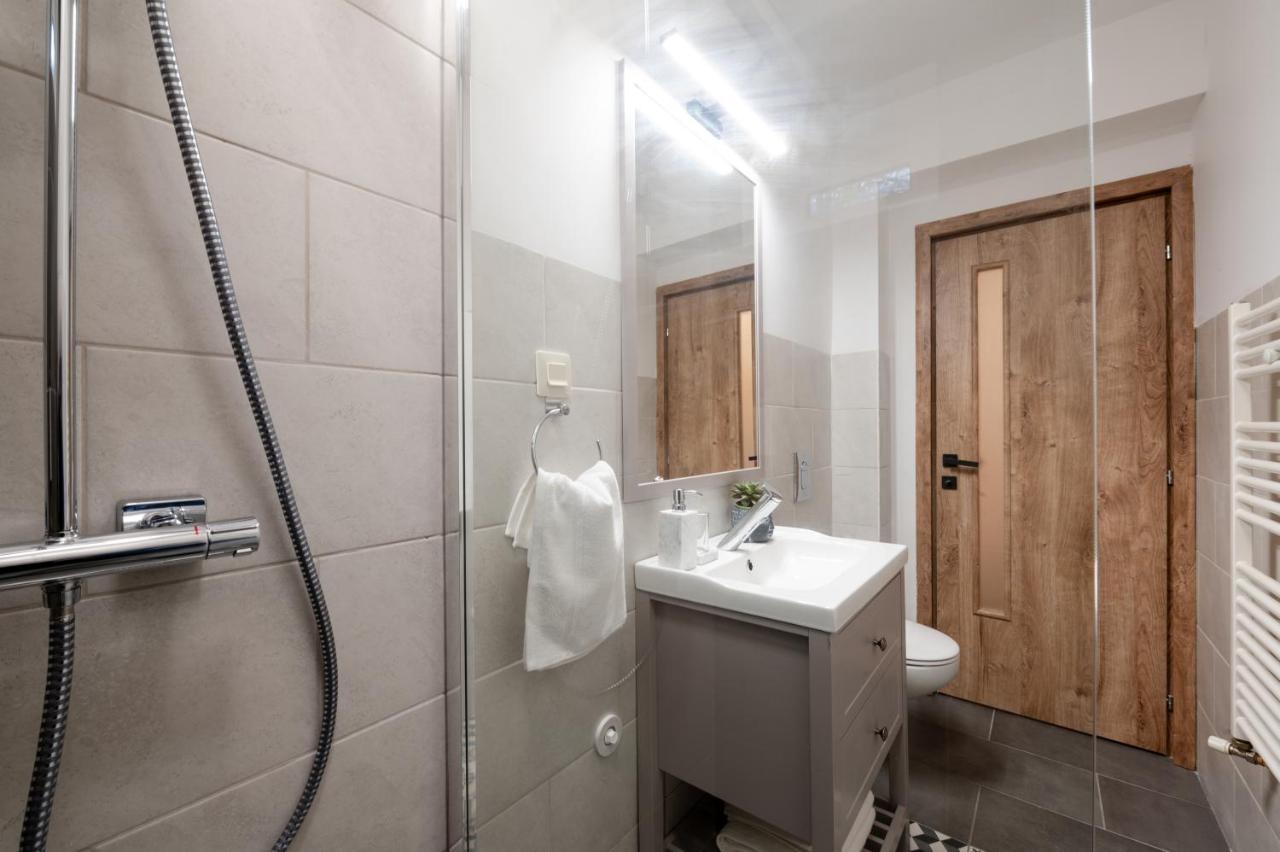 Fortuna Apartments Baia Mare Exterior foto